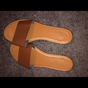 Super cute tan slides